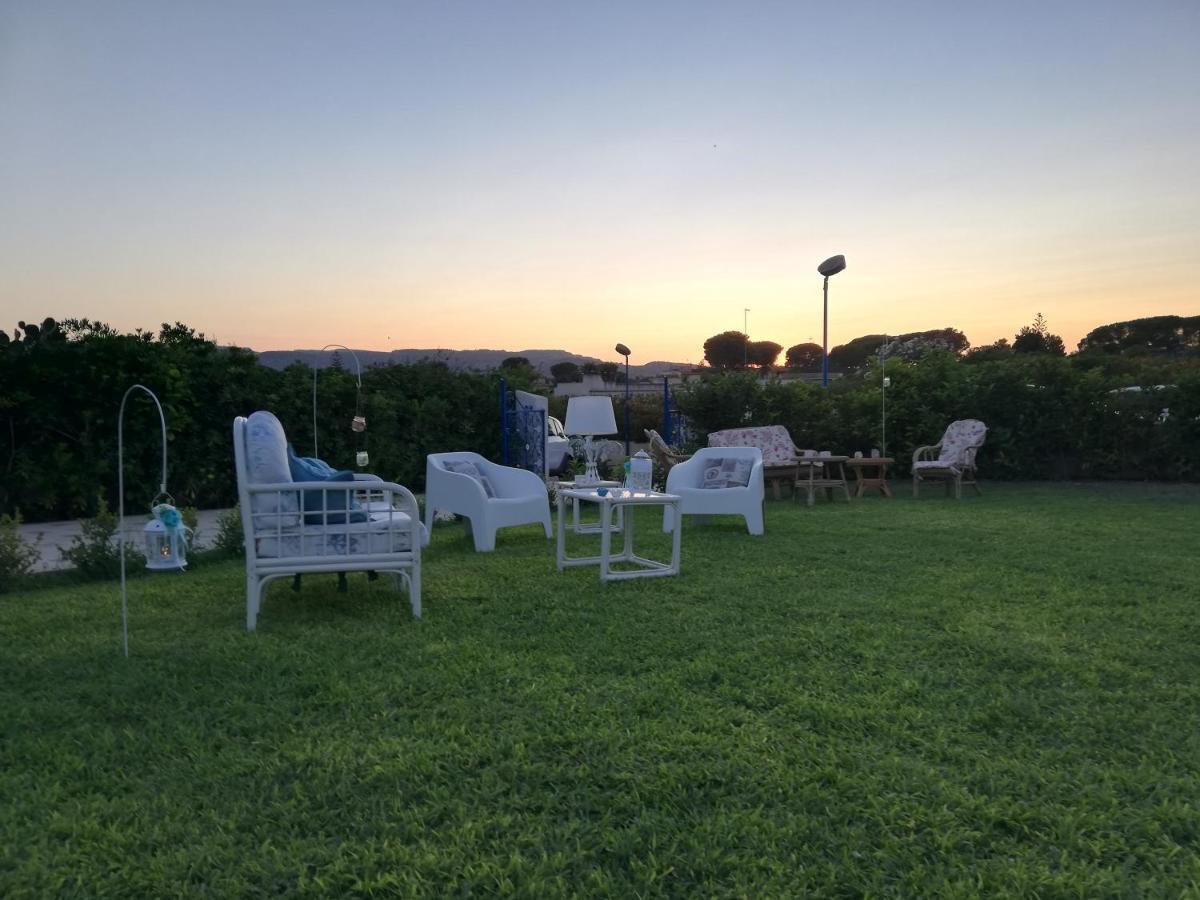 Villa Le Stelle Di Orione à Fontane Bianche Extérieur photo